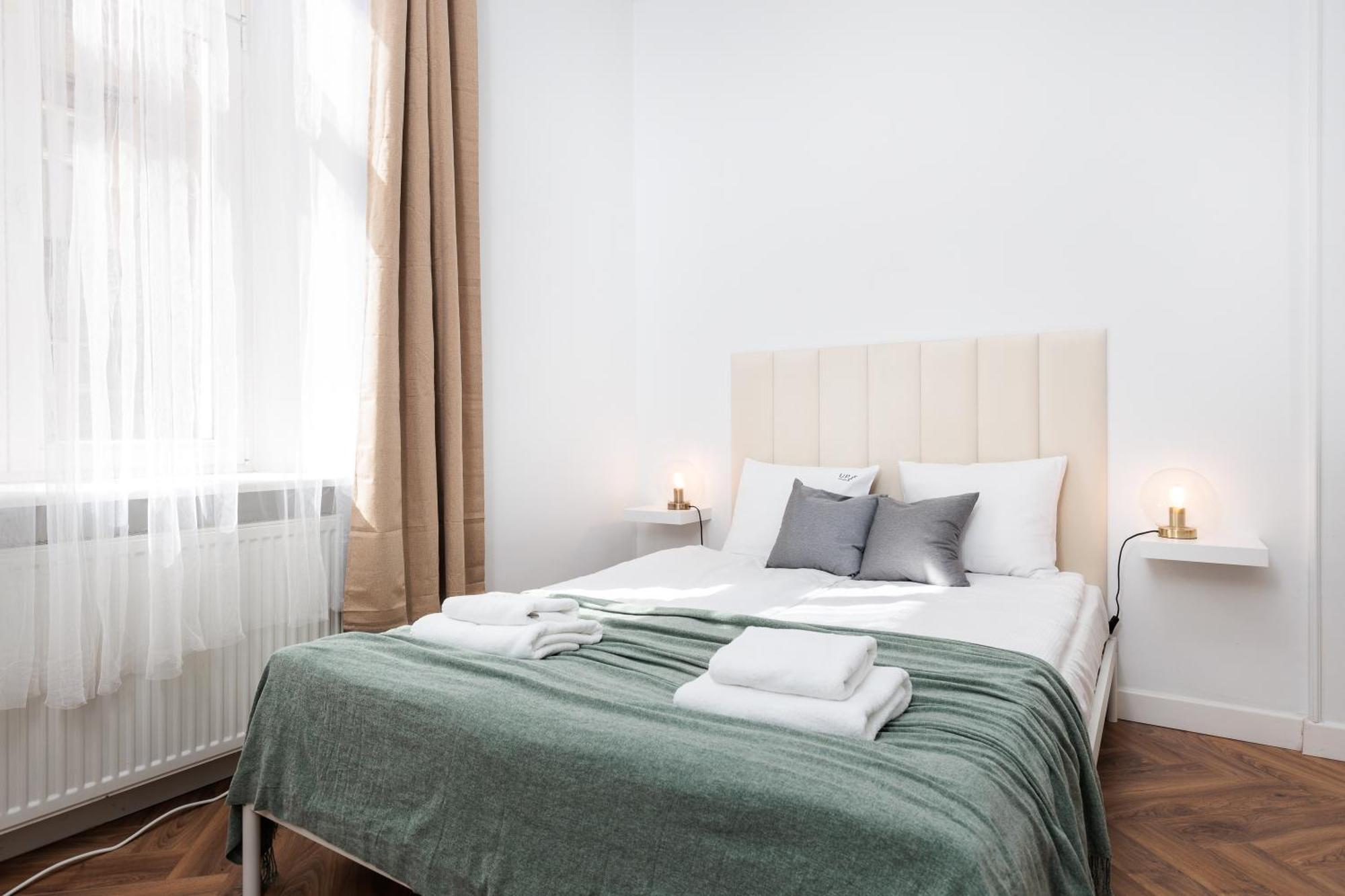 Krupnicza Modern Old Town Apartments - By Upstairs Cracóvia Exterior foto